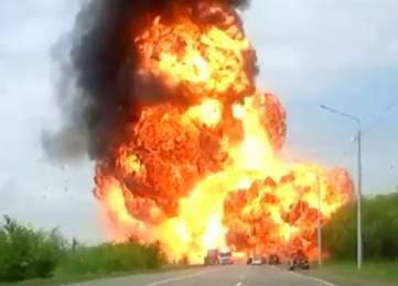 В Ставропольском крае взорвался грузовик с растворителем