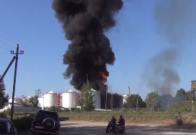 Под Киевом горит нефтебаза БРСМ-Нафта
