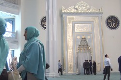 Соборная мечеть в Москве, вид изнутри