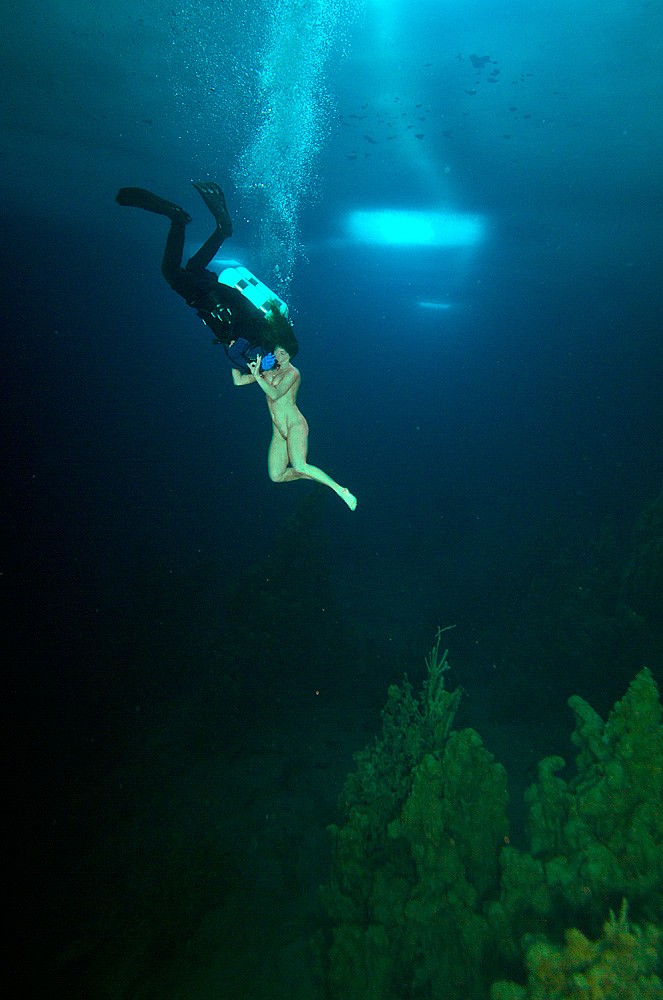Подледное погружение без акваланга
