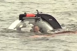 Путин погрузился в батискафе на дно Черного моря у берегов Крыма