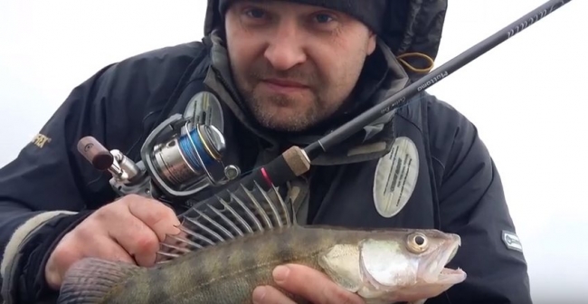 Зимний спиннинг - как уберечь леску от обмерзания