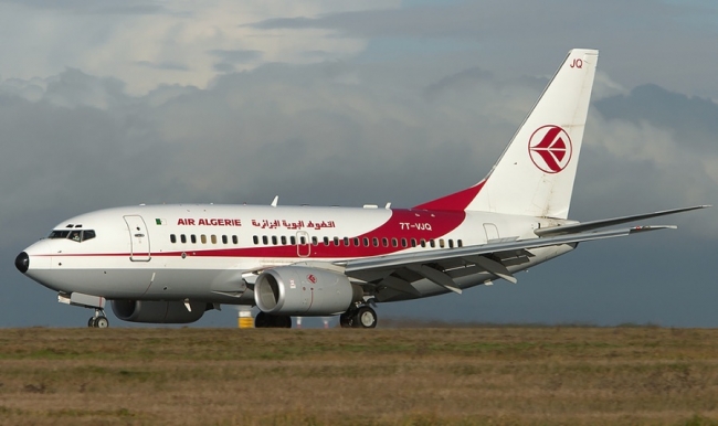 Самолет Air Algerie 737-600