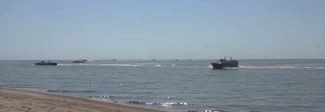 Гиви высадился с моря, под Широкино