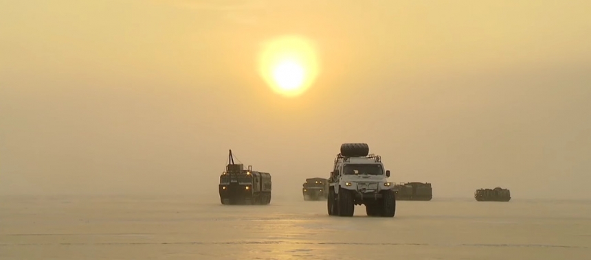 За полярным кругом: Тест-драйв Российской военной техники