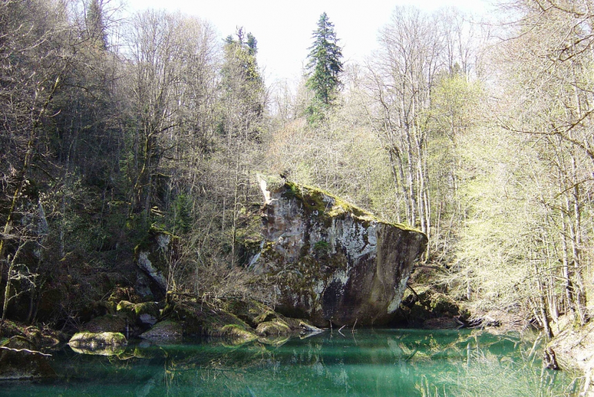 Каменные загадки долины реки Малая Лаба