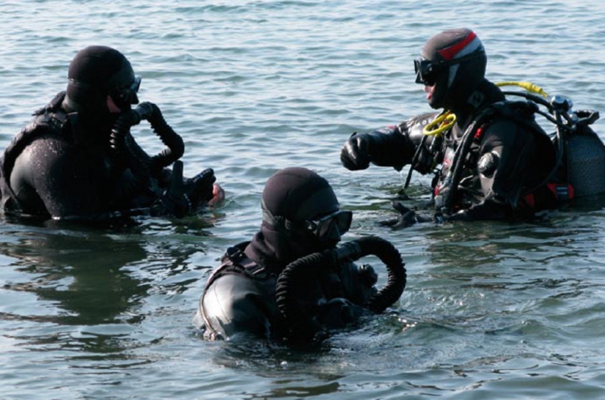 На Черноморском флоте осваивают новую водолазную технику (экипировка амфора)