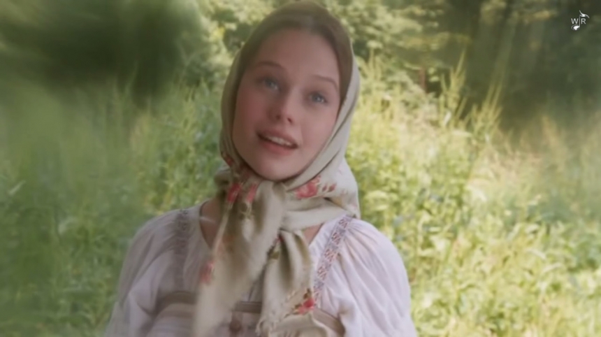 В горнице моей светло / Russian Traditional Music with Lyrics