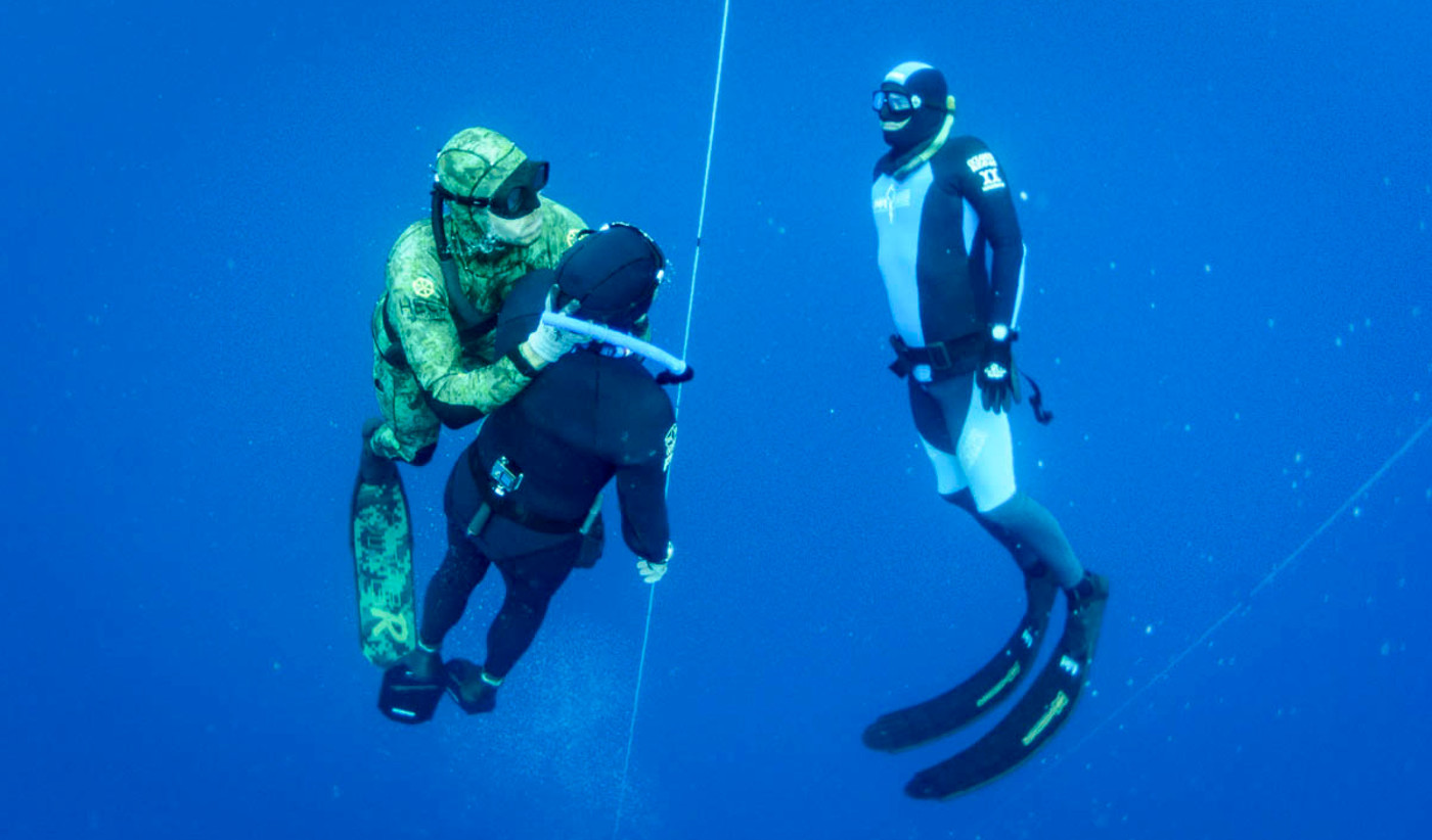Безопасность в подводной охоте и фридайвинге (блэкаут и самба)