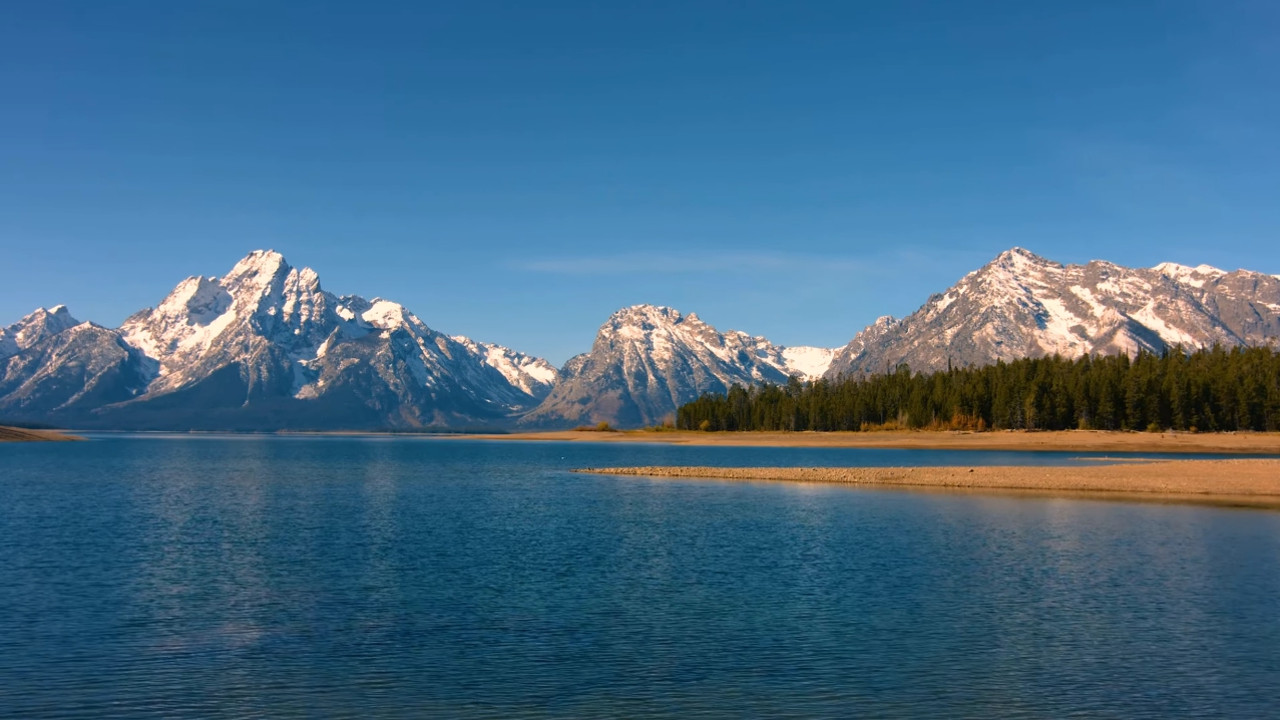 Озера Морена и Луиза в парке Банф (Канада)
