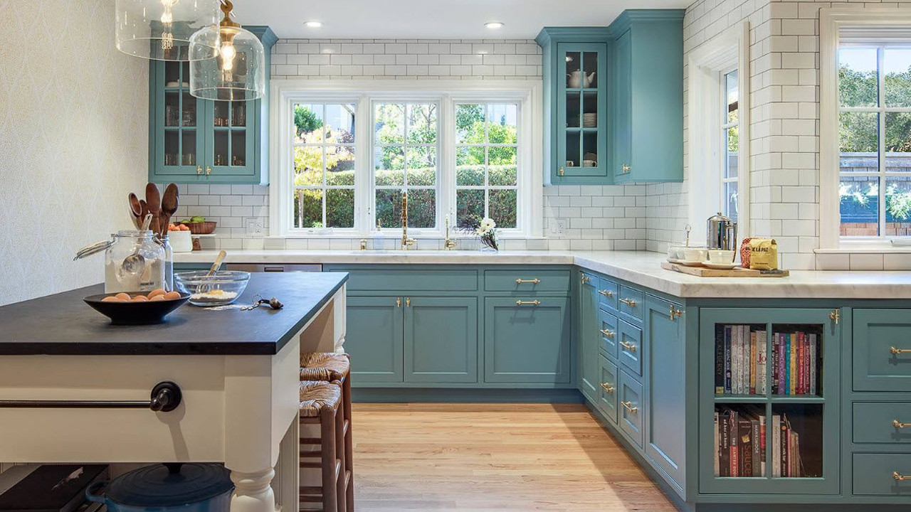 Мебельные фасады на кухне Мебельные фасады на кухне