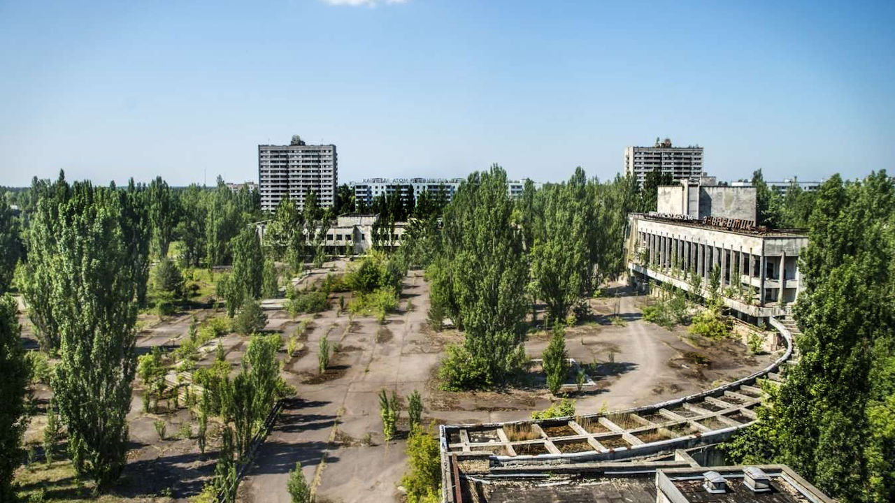 How are tours in Chernobyl