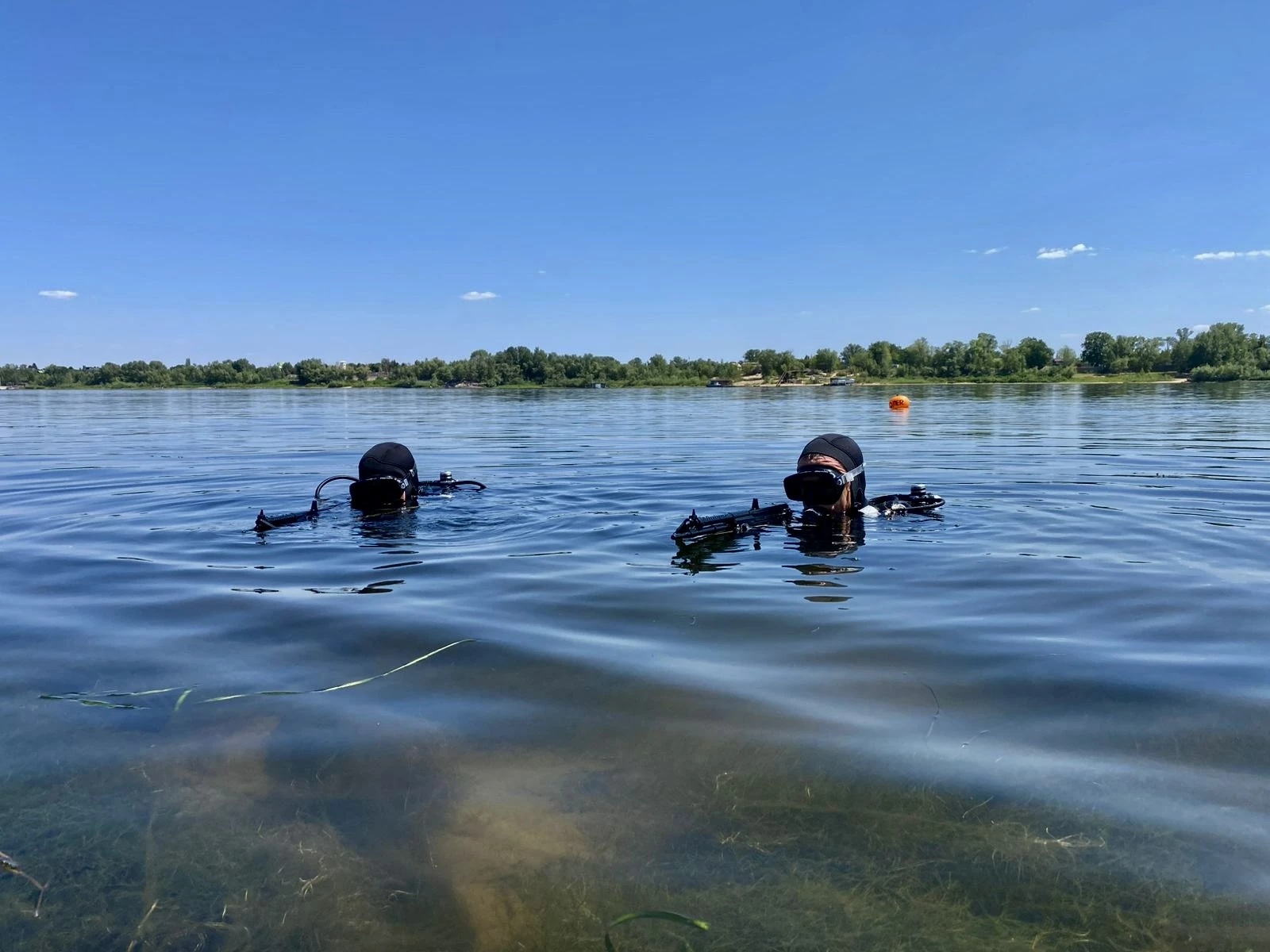 В Волгограде прошли межведомственные учебно - практические сборы водолазов